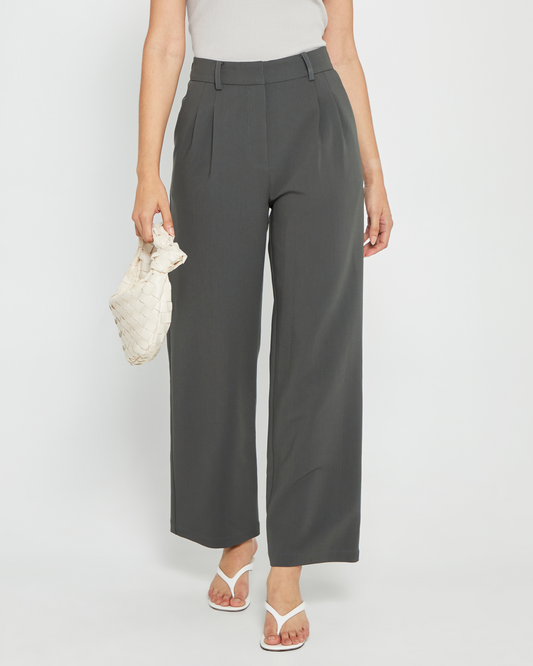 Gia Pant